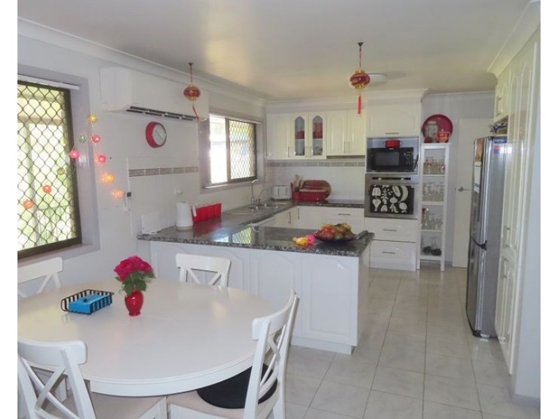 16 Anzac Street, Stanthorpe QLD 4380