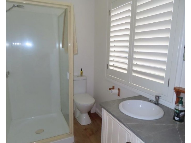 Mount Tully QLD 4380