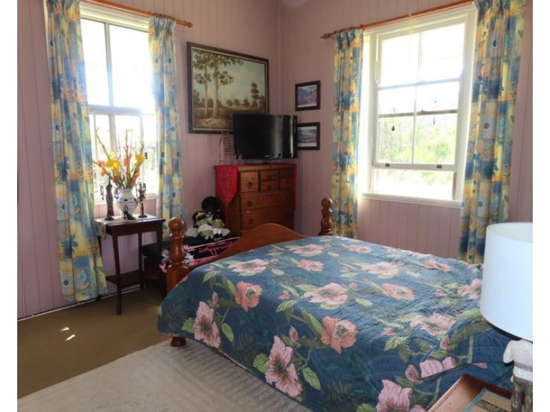 329 Amosfield Road, Dalcouth QLD 4380