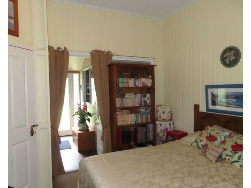 329 Amosfield Road, Dalcouth QLD 4380