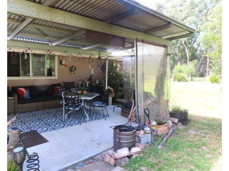 329 Amosfield Road, Dalcouth QLD 4380
