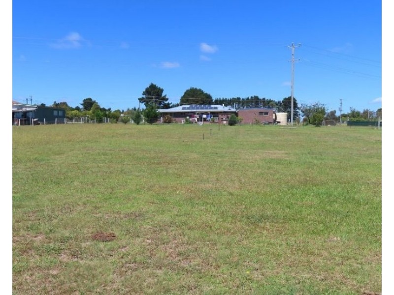 20 Schumann Lane, Thulimbah QLD 4376