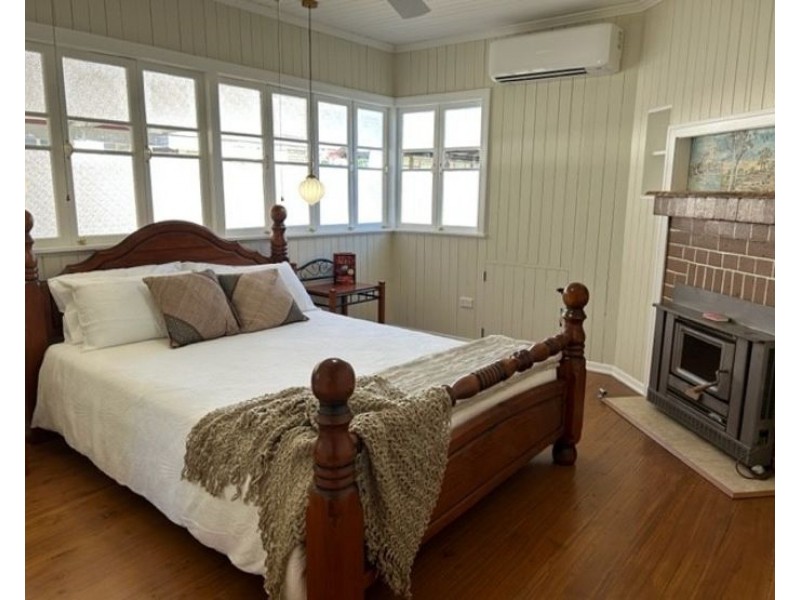 7 Plant Street, Stanthorpe QLD 4380