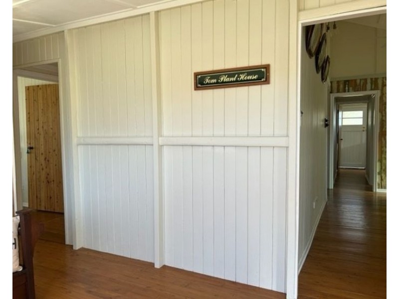 7 Plant Street, Stanthorpe QLD 4380