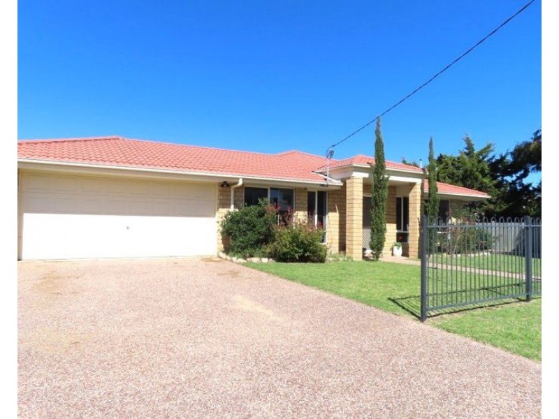 123 Folkestone Street, Stanthorpe QLD 4380