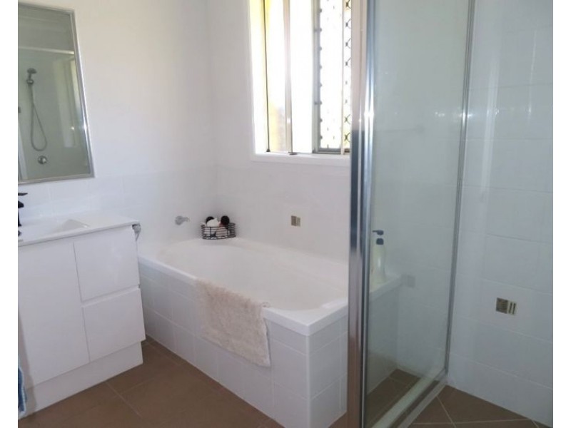 123 Folkestone Street, Stanthorpe QLD 4380