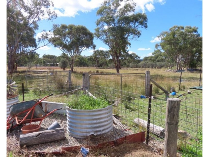 312 Kerridges Road, Glen Aplin QLD 4381