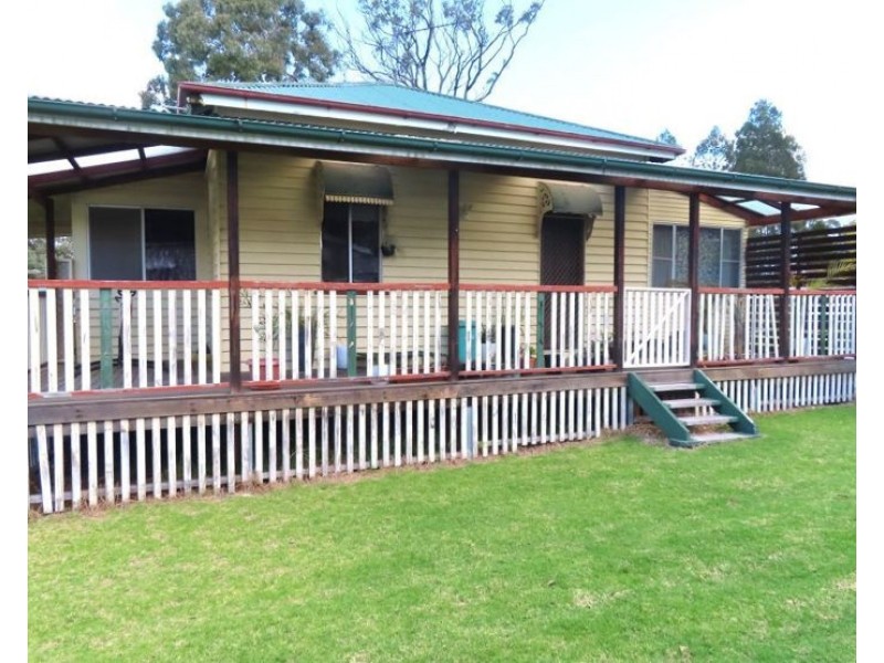 14 Belwood Street, Stanthorpe QLD 4380