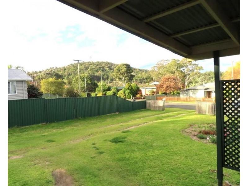 14 Belwood Street, Stanthorpe QLD 4380