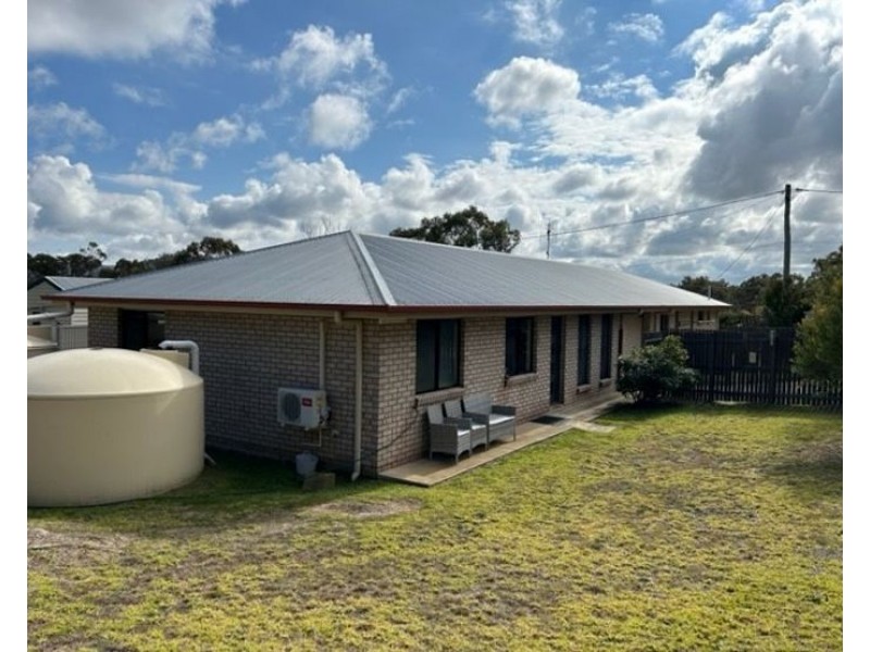 3 Micale Lane, Glen Aplin QLD 4381