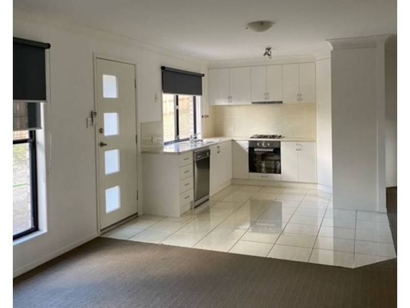 3 Micale Lane, Glen Aplin QLD 4381