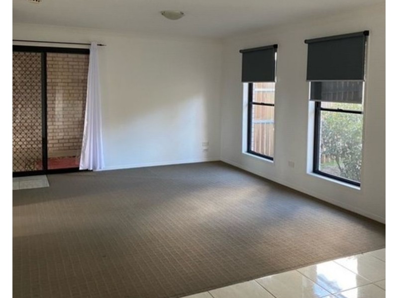 3 Micale Lane, Glen Aplin QLD 4381