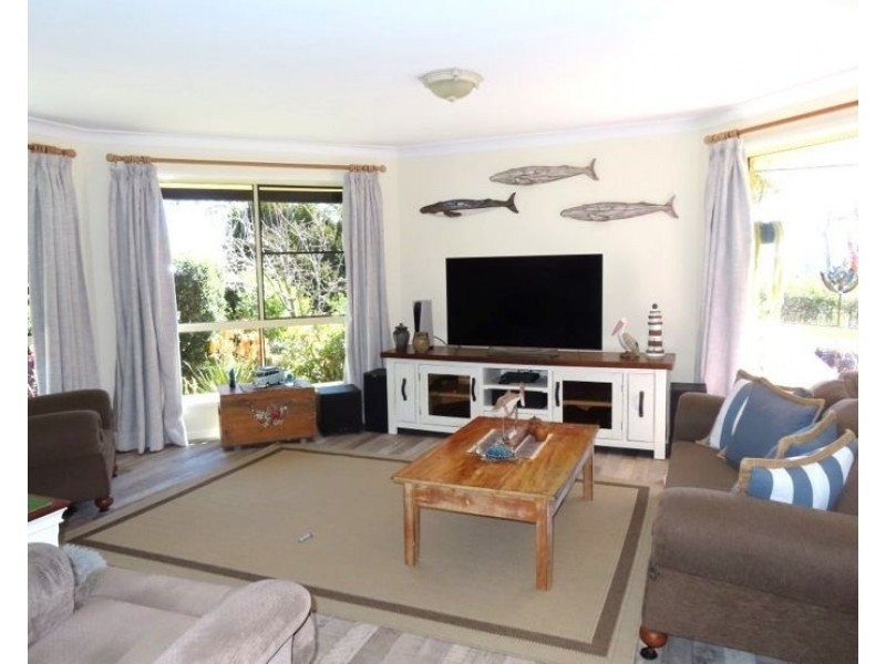 107 Church Road, The Summit QLD 4377