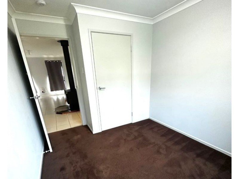 7 Micale Lane, Glen Aplin QLD 4381