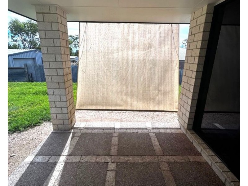 7 Micale Lane, Glen Aplin QLD 4381