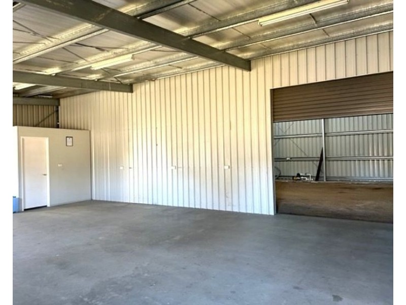 24 Minuti Lane, Amiens QLD 4380