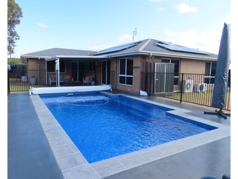 13 Lavena Court, Stanthorpe QLD 4380