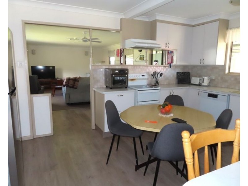 15 Ellevsen Street, Stanthorpe QLD 4380