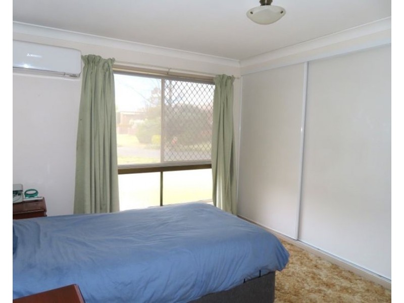 15 Ellevsen Street, Stanthorpe QLD 4380