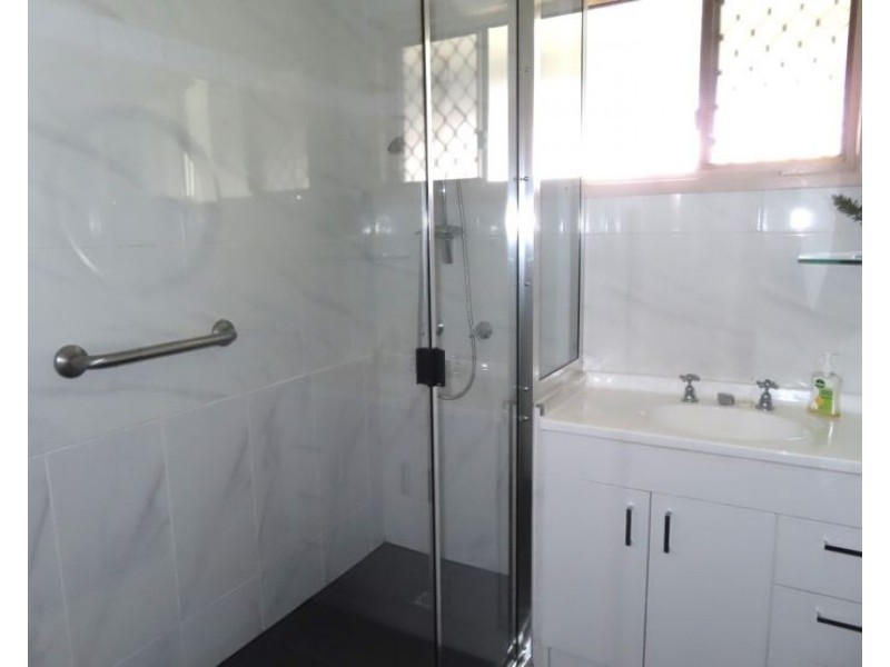 15 Ellevsen Street, Stanthorpe QLD 4380