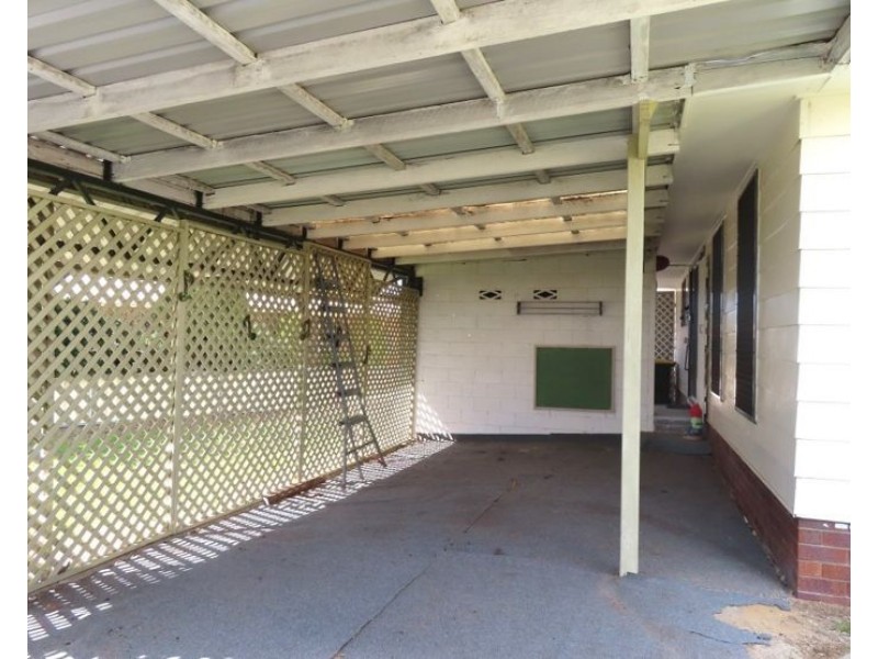 15 Ellevsen Street, Stanthorpe QLD 4380