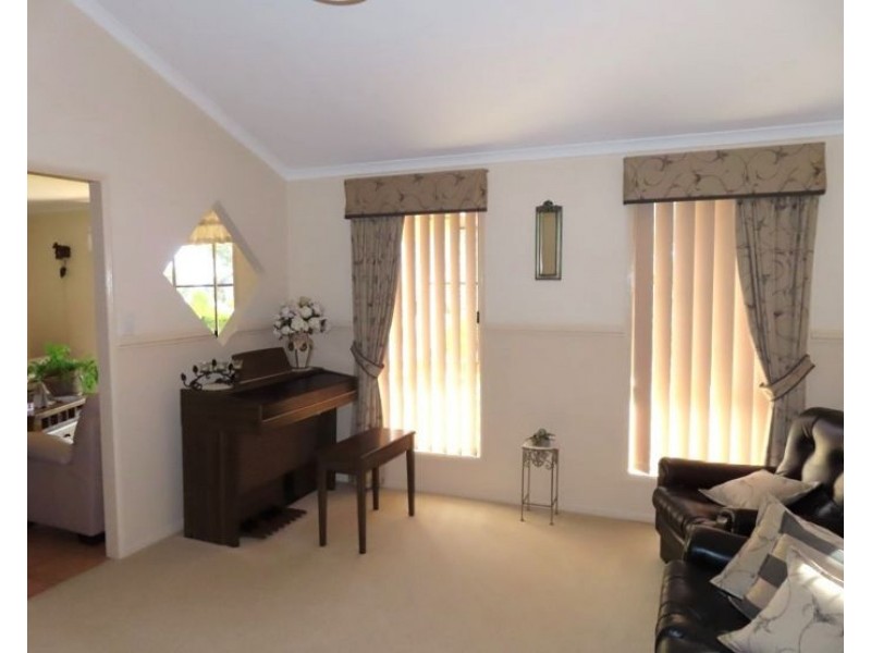 54 Old Caves Road, Stanthorpe QLD 4380