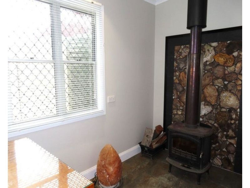 34 Lock Street, Stanthorpe QLD 4380