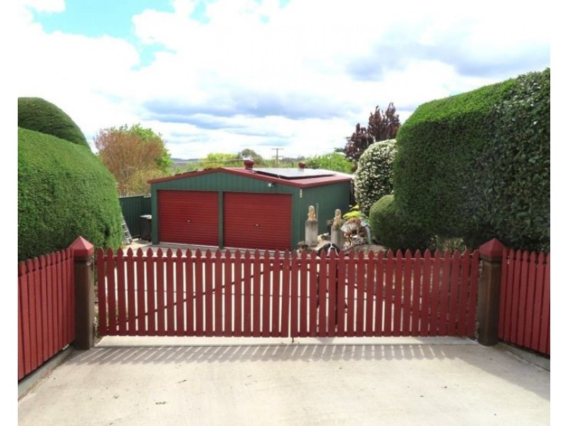34 Lock Street, Stanthorpe QLD 4380