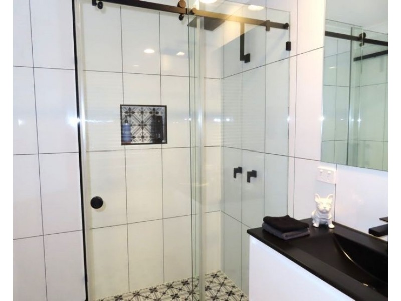 60 Mount Tully Road, Stanthorpe QLD 4380