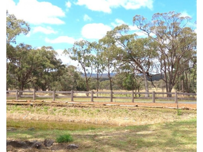 60 Mount Tully Road, Stanthorpe QLD 4380