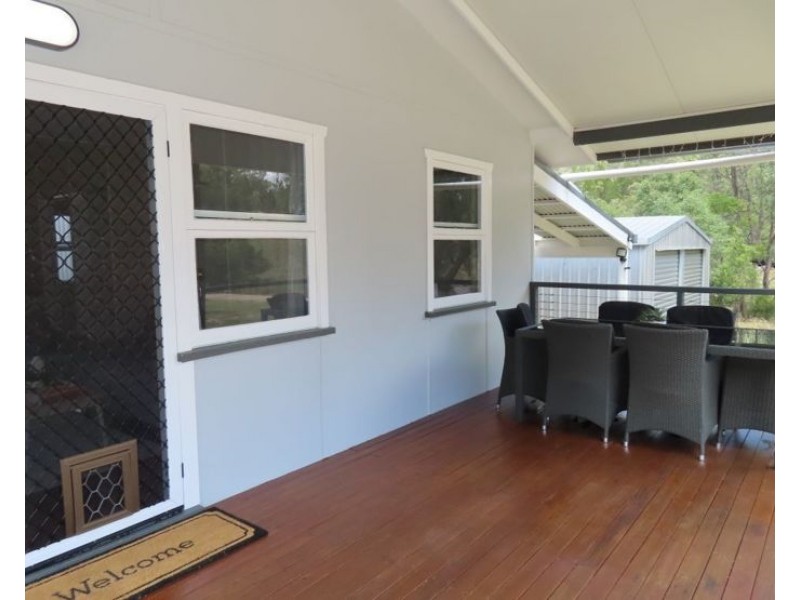 16 Dunn Lane, Thorndale QLD 4380