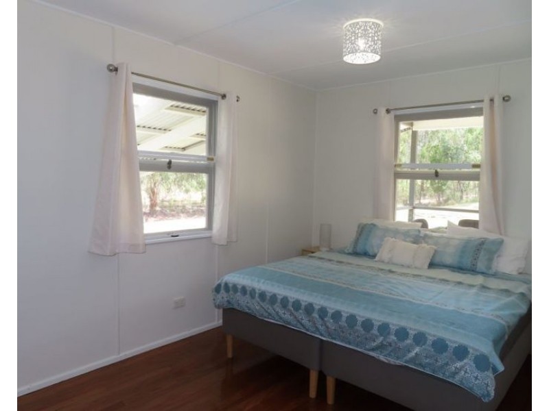 16 Dunn Lane, Thorndale QLD 4380