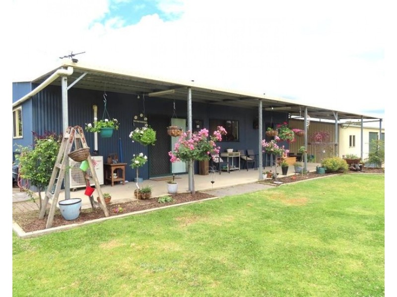 70 Willocks Lane, Greenlands QLD 4380