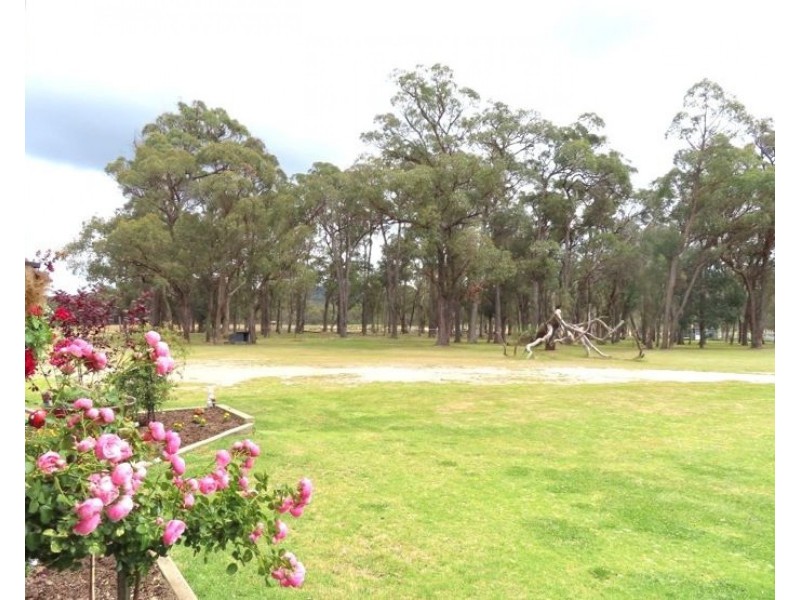 70 Willocks Lane, Greenlands QLD 4380