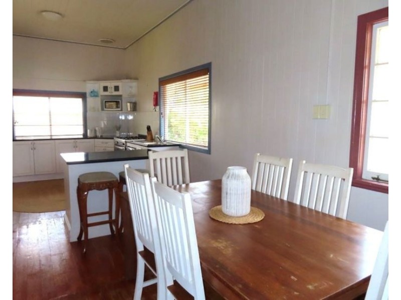 17 Denham Street, Stanthorpe QLD 4380