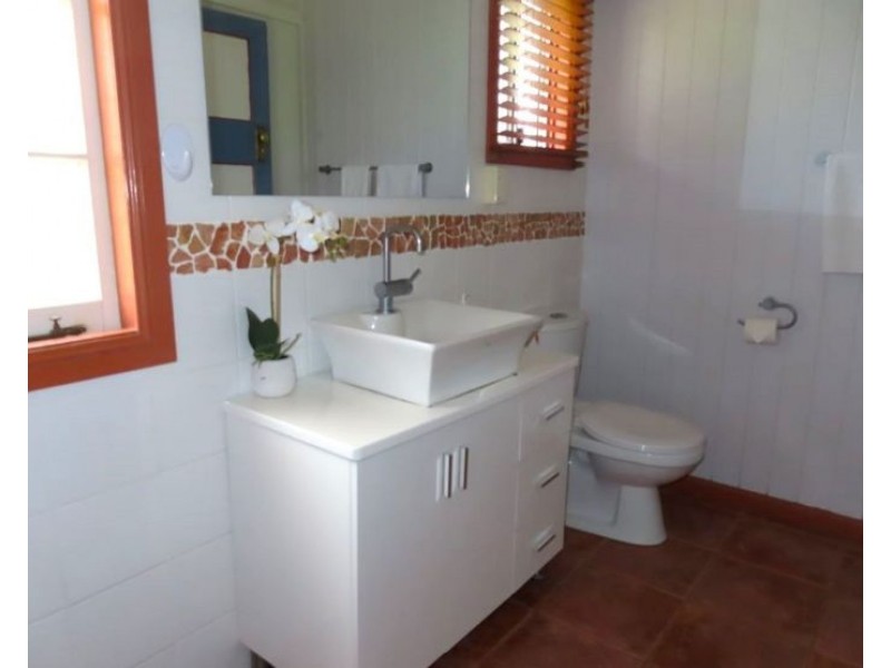 17 Denham Street, Stanthorpe QLD 4380