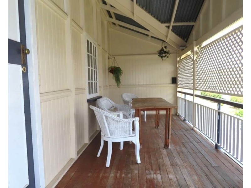 17 Denham Street, Stanthorpe QLD 4380