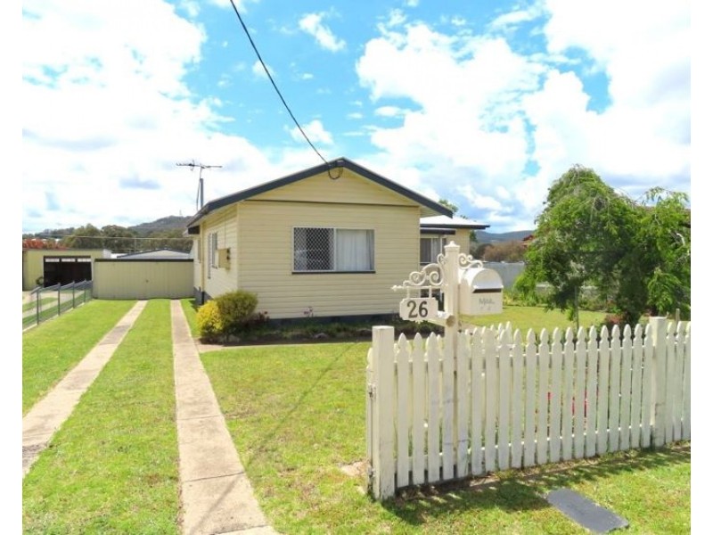 26 Pierpoint Street, Stanthorpe QLD 4380