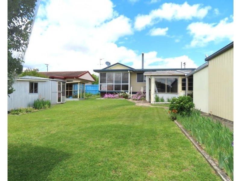 26 Pierpoint Street, Stanthorpe QLD 4380