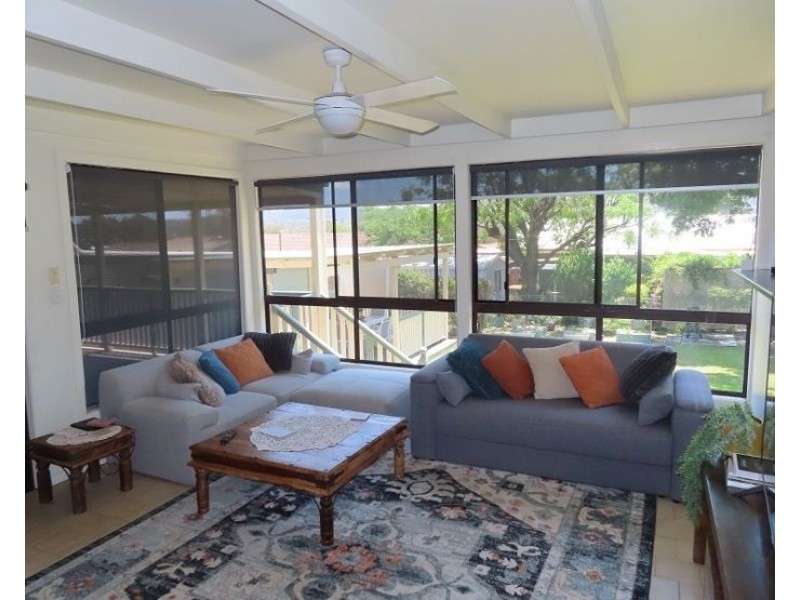 2 Ellevsen Street, Stanthorpe QLD 4380