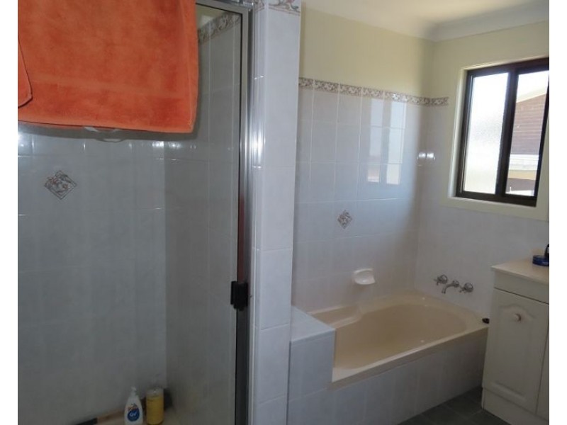 2 Ellevsen Street, Stanthorpe QLD 4380