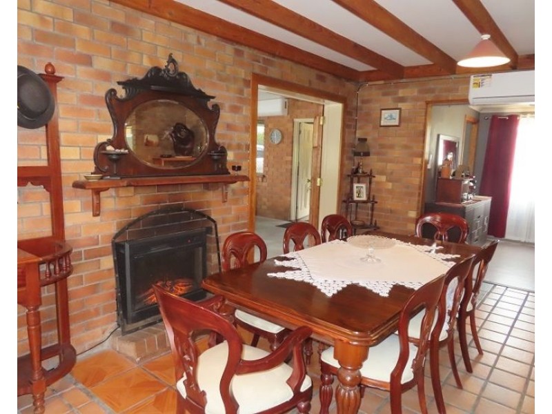 73 Greenup Street, Stanthorpe QLD 4380