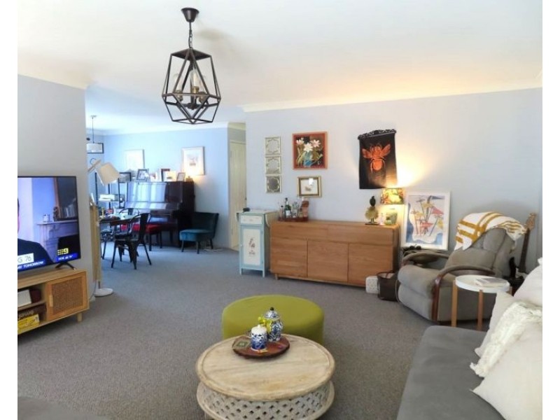 28 Fairway Crescent, Stanthorpe QLD 4380