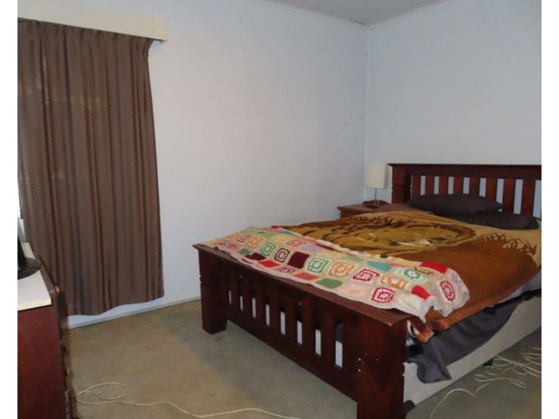 99 Granite Belt Drive, The Summit QLD 4377