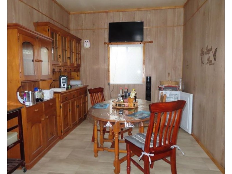 99 Granite Belt Drive, The Summit QLD 4377