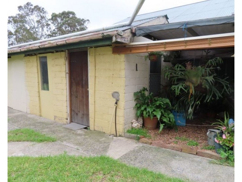 99 Granite Belt Drive, The Summit QLD 4377