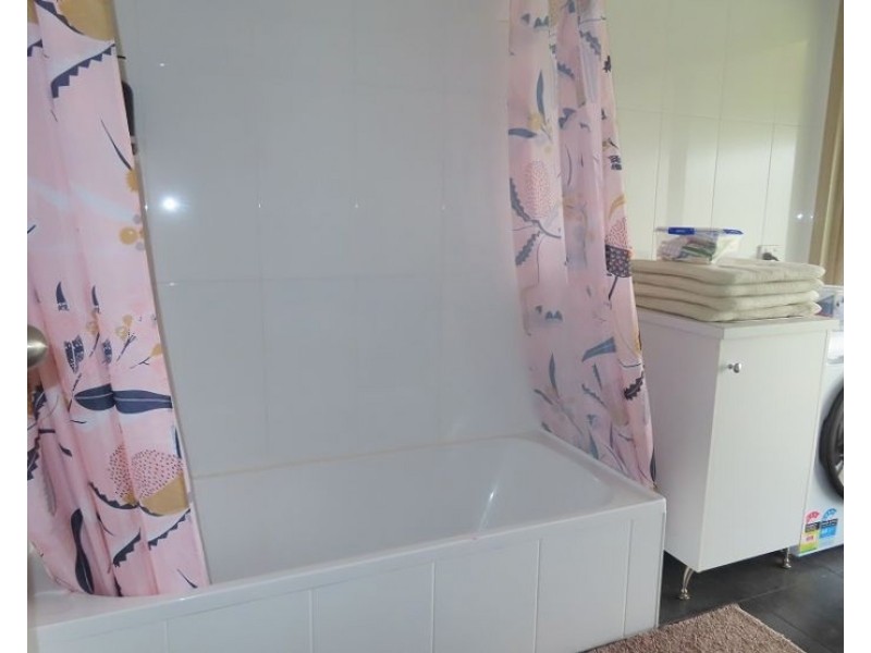 1001 Bents Road, Ballandean QLD 4382