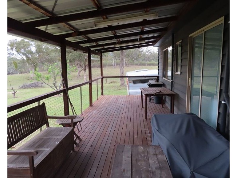 1001 Bents Road, Ballandean QLD 4382