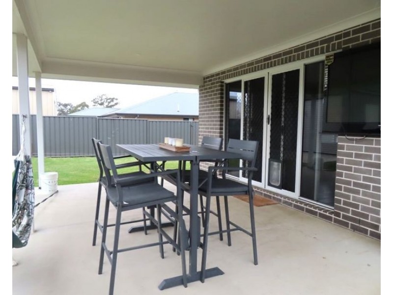 48 Amosfield Road, Stanthorpe QLD 4380