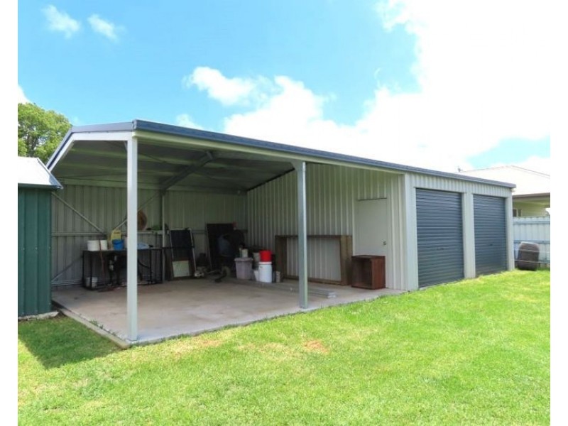 6 Symes Street, Stanthorpe QLD 4380